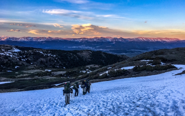 colorado rockies backpacking school for teens